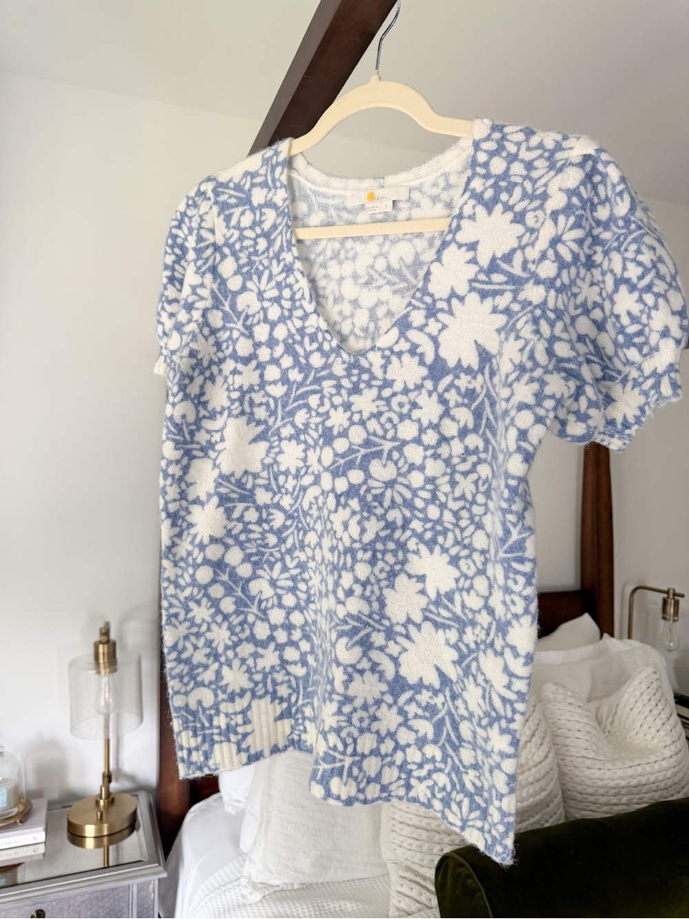 Boden Blue & White Floral V-Neck Knit Top